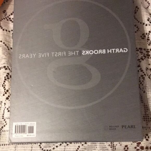 Garth Brooks The First Five Years Book and 5 CD’S - Picture 2 of 6